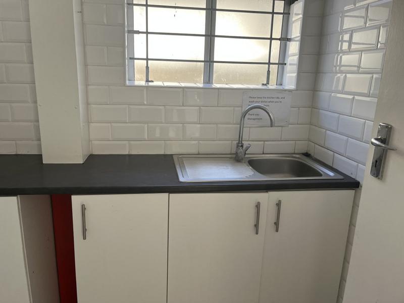 To Let Commercial Property for Rent in Paarden Eiland Western Cape